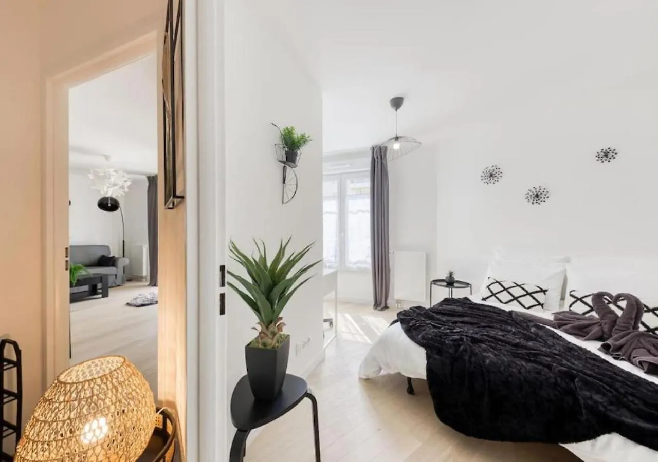 3 Pieces Standing 70 M² - Rer B 20 Min Paris Apartment Le Plessis-Robinson France